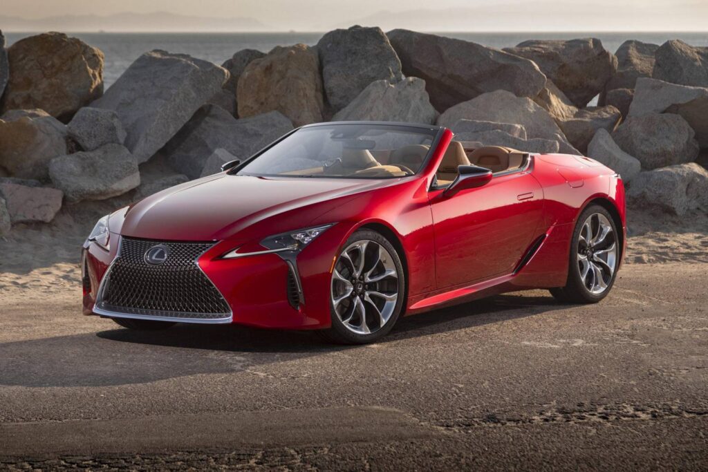 Atskleisti prabangą: "Lexus" kūrybos pažinimas