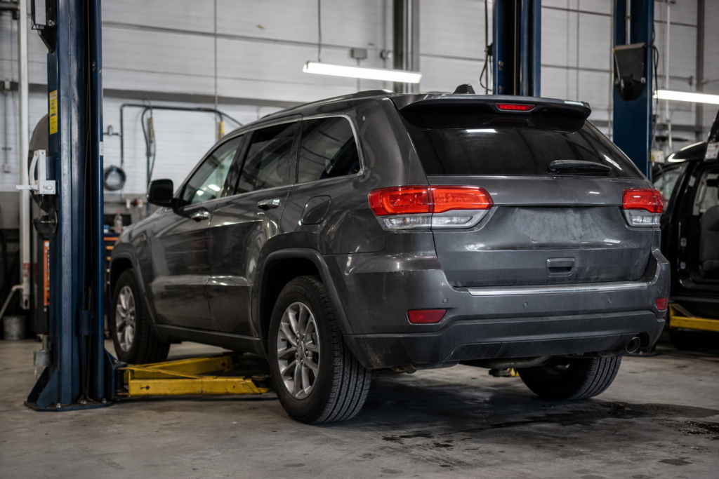 Išplėstas „Jeep Grand Cherokee“ atšaukimas palietė ir jau taisytus automobilius